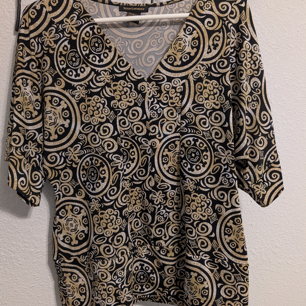 Susan Lawrence Black and Tan Graphic Blouse Relaxed Fit